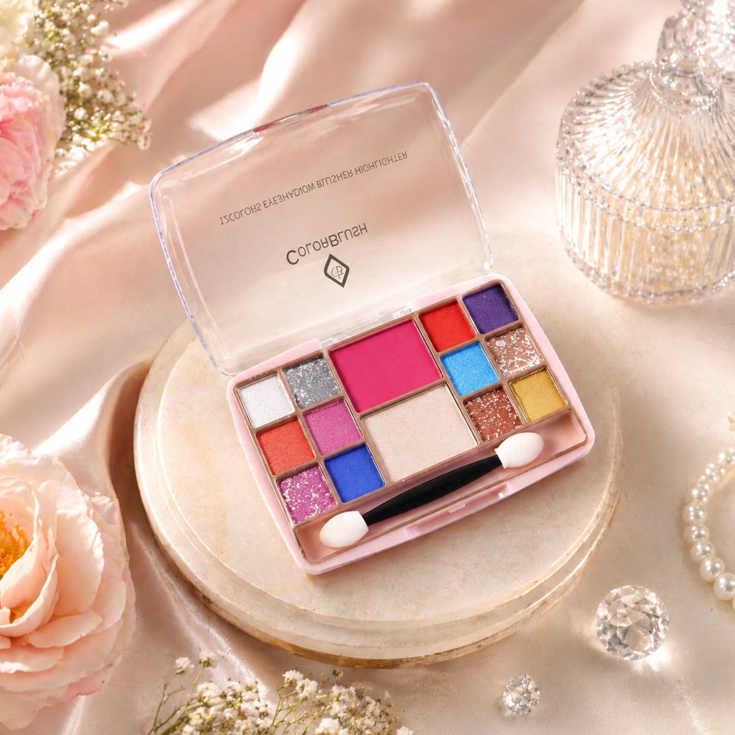 Multi-Color Eyeshadow & Compact Makeup Kit (15 GM / 1 Pc)