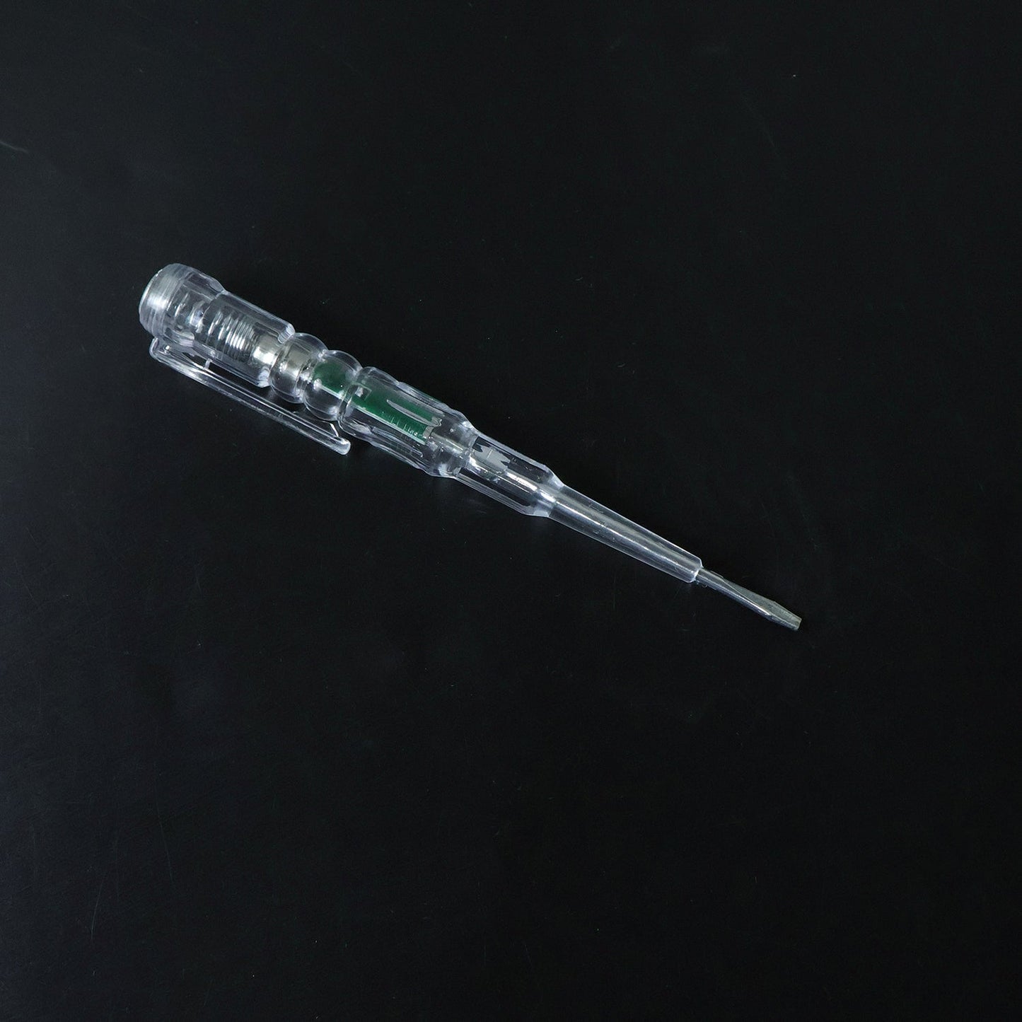 Electrical Detector Slotted Screwdriver With Small Batteries (1 Pc)